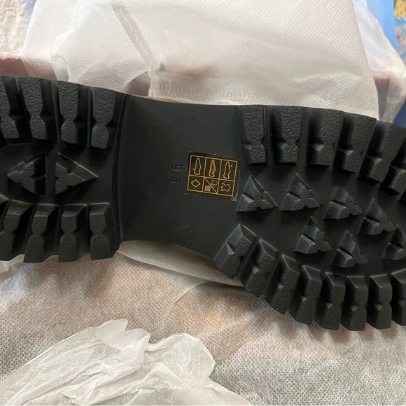 🆕Jeffrey Campbell Mary Jane Chunky Sole Platform Pump::Beige Box Khaki::NIB:: - Picture 10 of 10